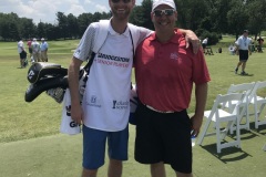 Caddy Nick Horvath